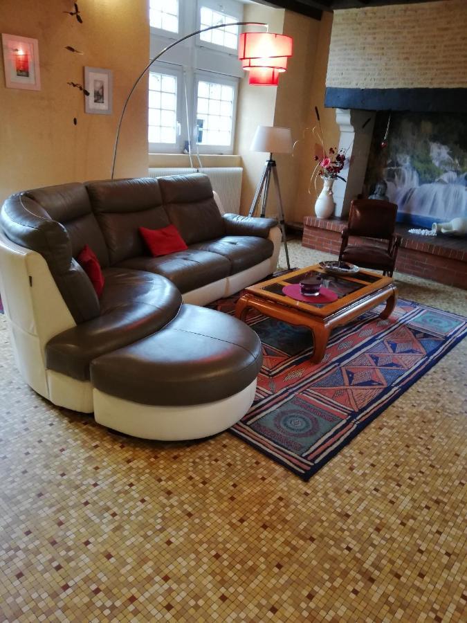 La Haye Georget Bed & Breakfast Feneu Екстериор снимка